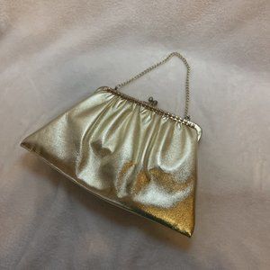 Vtg Metallic Gold Clutch Purse With Chain Or Handheld Metal Snapkiss Close‎